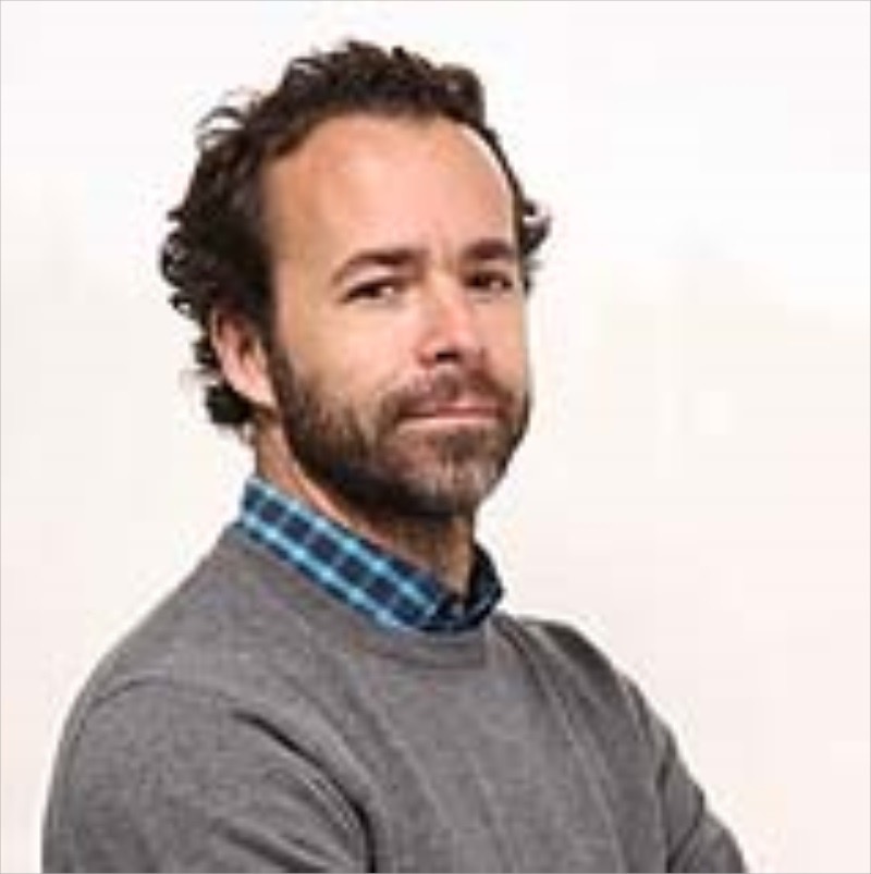 Dr. Eimilano Gogniac