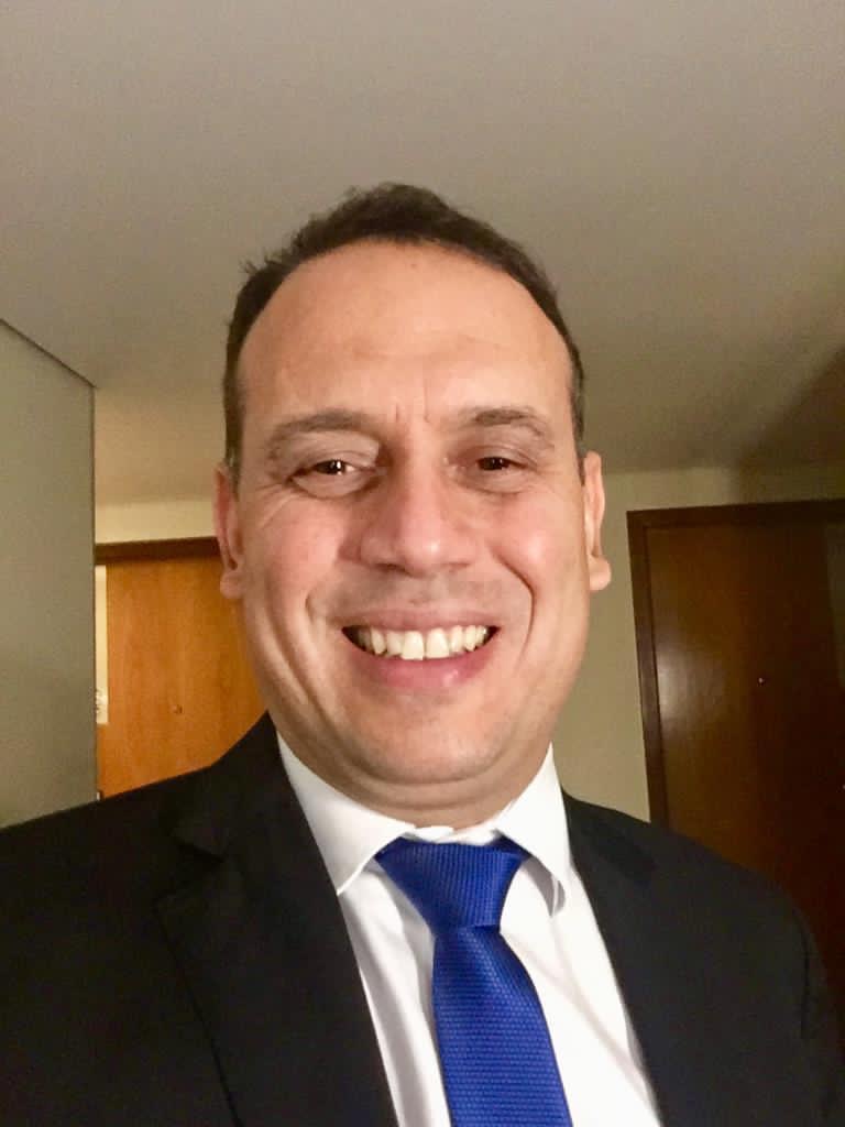 Dr. Francimar Ferrari